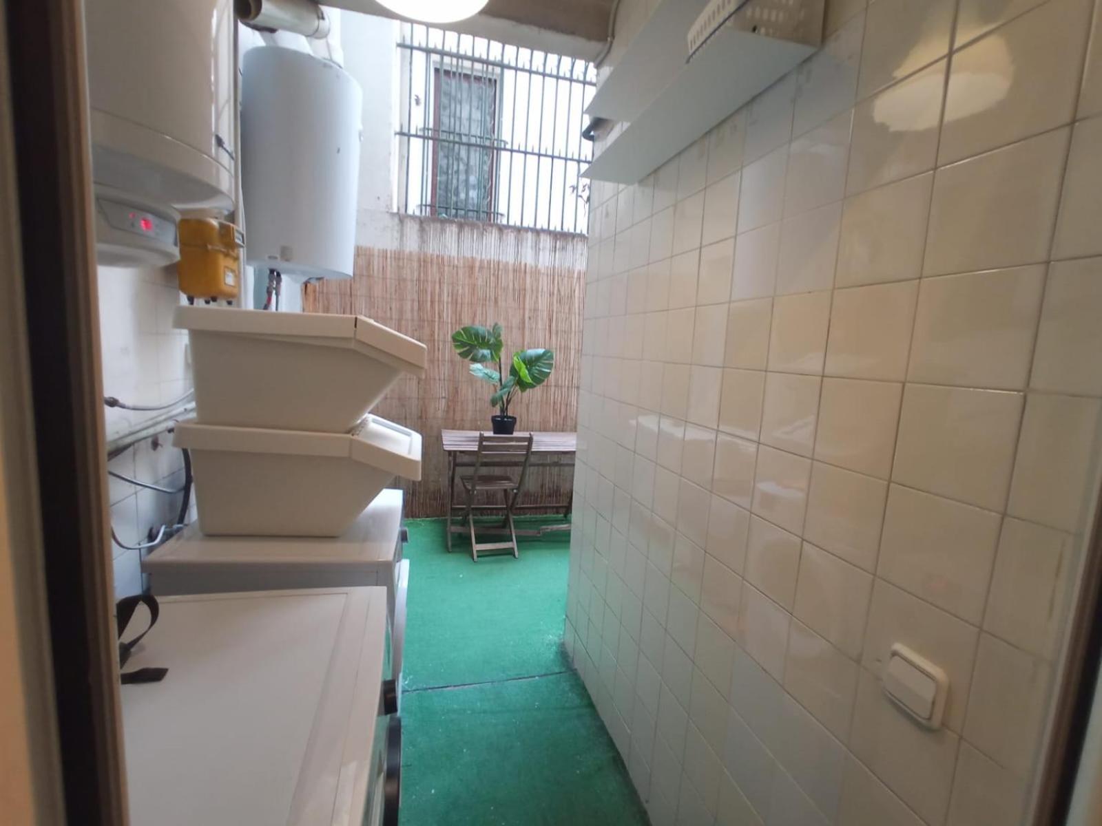 Private Rooms On Tamarit Street Barcelona Zewnętrze zdjęcie